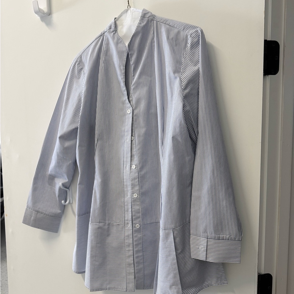 Ming Wang Blue and White Striped Dress Shirt